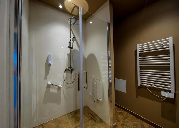 L'authentik - Le Domaine *